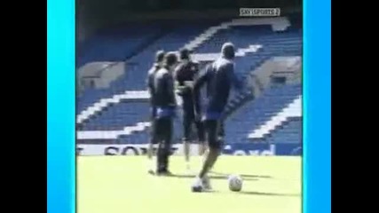 Феноменален финт от Didier Drogba !