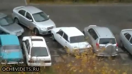 Как да излезем от паркинг когато сме запушени !