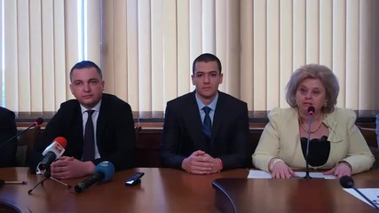 10 ученици поемат управлението на варненската община