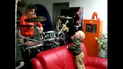 :D Carl Drumming