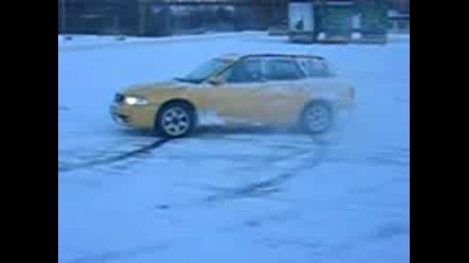 Audi S4 Zatoplq Gumite