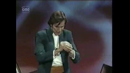 Фокуси - Tommy Wonder - Cups And Balls