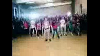 divna_i_ti_ne_mojesh_da_me_spres