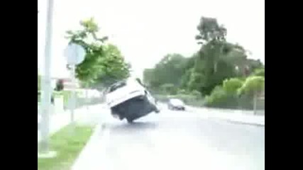 Ето така се взима завой!