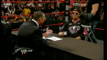 смях! Брет прецака Винс. | Raw 15/03/10 |
