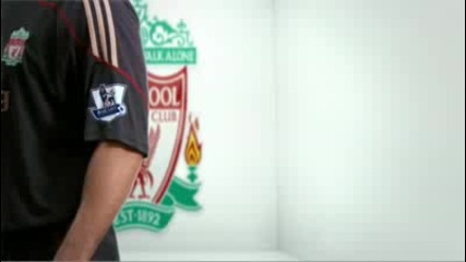 Liverpools 12th man presents the o9/10 away kit - Steven Gerrard