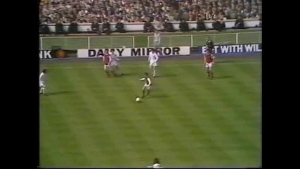 Fa Cup Final - Leeds 1 Arsenal 0 (част 4) .flv 