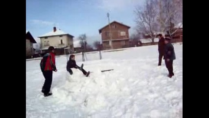 Пребии Снежния Човек!