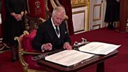 Чарлз III беше обявен официално за крал на Обединеното кралство