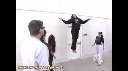 Criss Angel - Levitate In Public