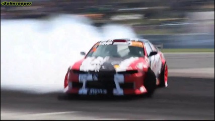 Shaky camera-production perfect drift