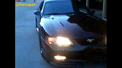 Много Красив Ford Mustang 