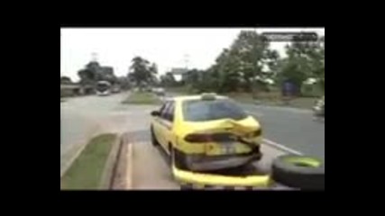 Изхвърчала Гума Размазa Такси