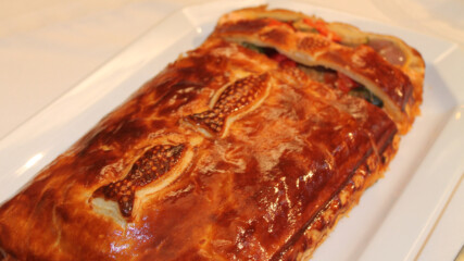 Сьомга в тесто с червено песто и печени зеленчуци | Мери Бери готви | 24Kitchen Bulgaria