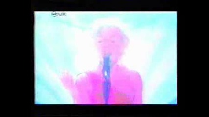 Geri Halliwell - Calling(live at Cd Uk)