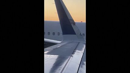 Два самолета се сблъскаха на летище в Бостън (ВИДЕО)
