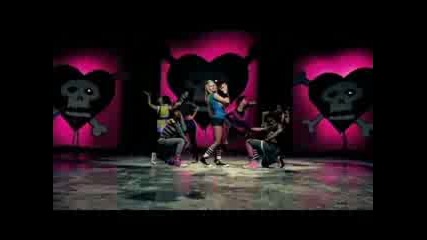 Fergie Vs Avril Lavigne - Girfriend Bridge