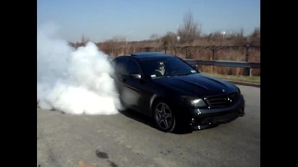 Mercedes C63 Amg Burnout 600hp