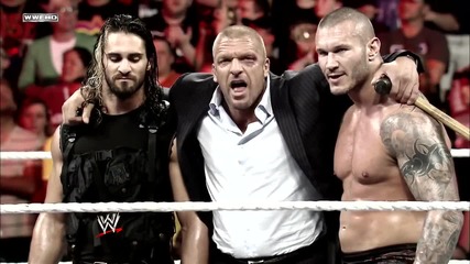 Seth Rollins cracks The Shield - Wwe Raw Slam of the Week 62