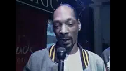 Snoop Dogg се среща с восъчната си фигура