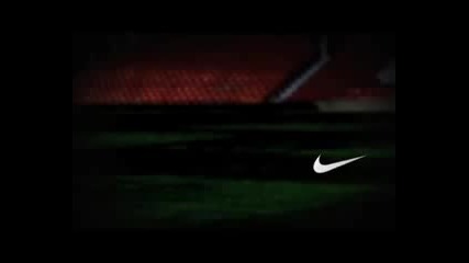 Nike Untouchables Manchester United vs Arsenal 