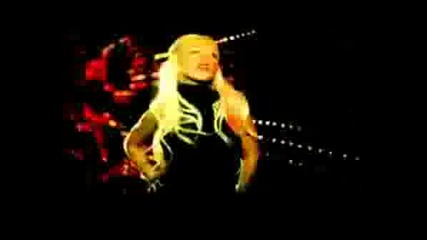 Christina Aguilera - Keeps Getting Better