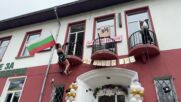 Най-екстремният абитуриентски бал е в с. Черни Осъм