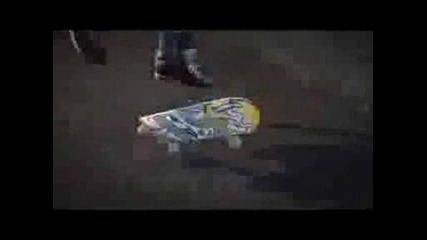 Tony Hawk Извънземния