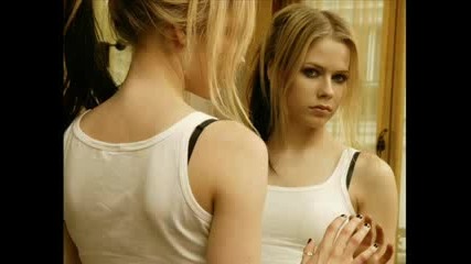 Avril Lavigne - Runaway + линк за сваляне + превод 