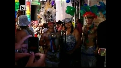 Екстравагантни Костюми и Тежък грим на Гей бала в Рио 