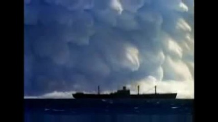 подводна експлозия помита танкер