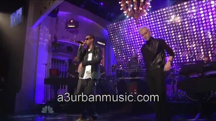 Jay - Z & Mr Hudson - Young Forever ( Snl Live ) 