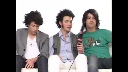 Jonas Brothers искат турне с Tokio Hotel ... - 