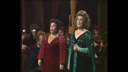Dame Joan Sutherland & Marilyn Horne - The Flower Duet (Lakme)