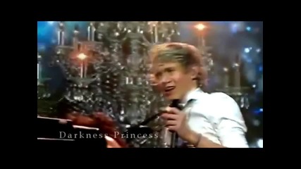 Разбираш ли сега, защо ти пееме нахакано? [ One Direction ]