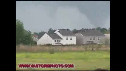 Поредното Торнадо В Америка - Април 2008