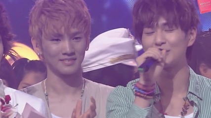 shinee key crying