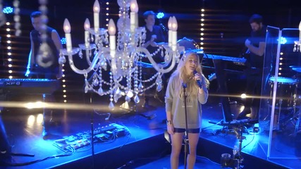 Ellie Goulding - Anything Could Happen (live from Interscope Introducing)