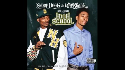 Wiz Khalifa ft. Snoop Dogg - Smokin' On