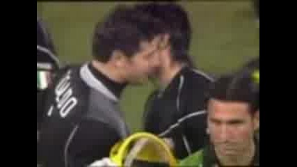 Bufon Vs Casillas Video