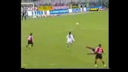 Ronaldinho Vs Zidane