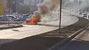 Автомобил избухна в пламъци на Околовръстното в София