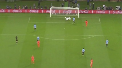 Giovanni van Bronckhorst Goal 1 - 0