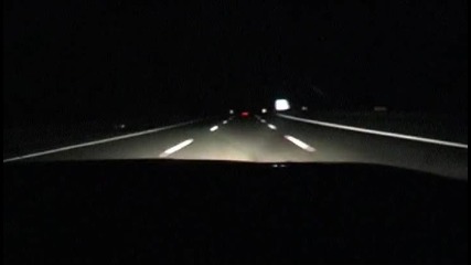 Две Турбо Супри съскат по магистралата