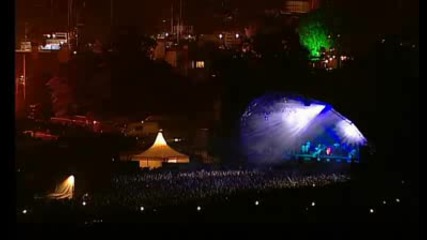 Basement Jaxx - Good Luck (live Glastonbury 2004).avi