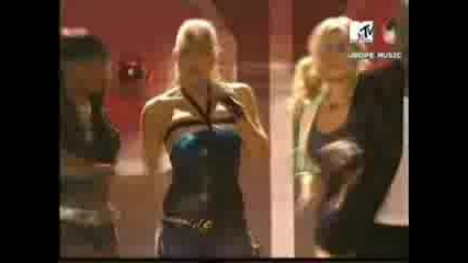 B.e.p. - My Humps [live] 2005 Mtv Europe