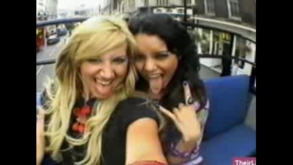Ashley & Nessa - Friends