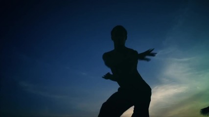 Inna - Cola Song (feat. J Balvin)