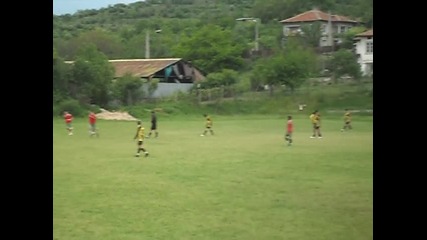 Криско вкарва на Метал Перник за 2:0