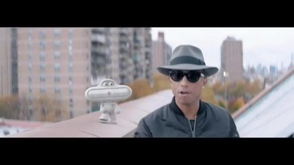 Супер забавна реклама на преносими тонколони ^ - ^ Pharrell Williams - Happy